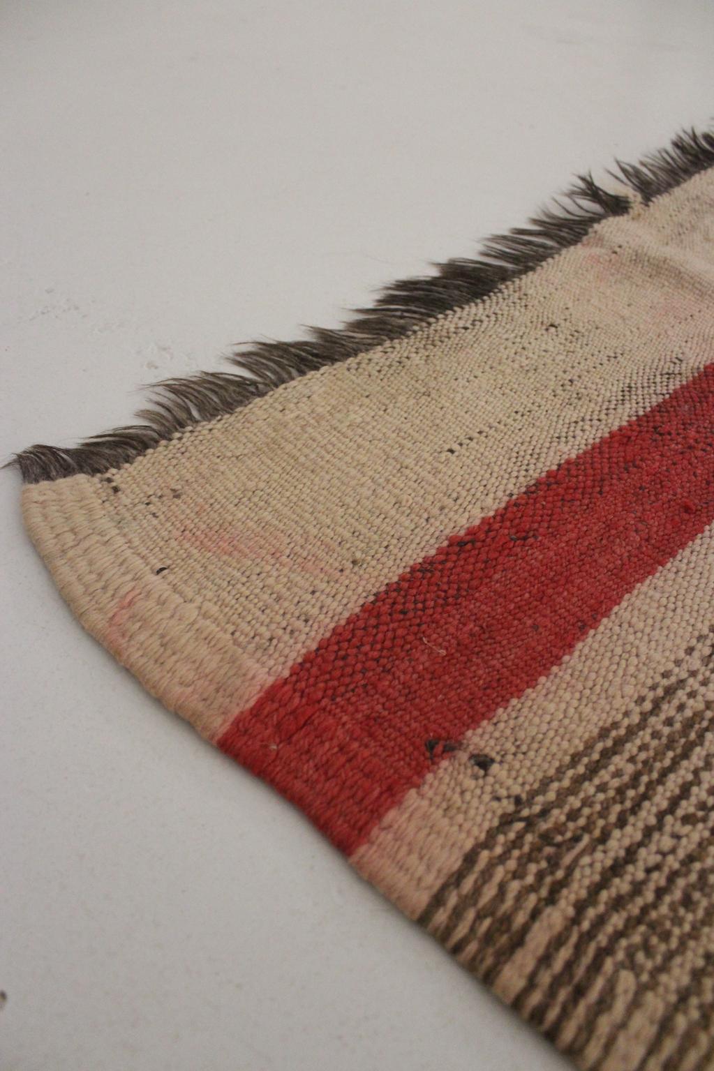 Vintage moroccan rug - beige, brown, pink, red - Kilim Zanafi - 170x255cm / 5.5x8.3feet