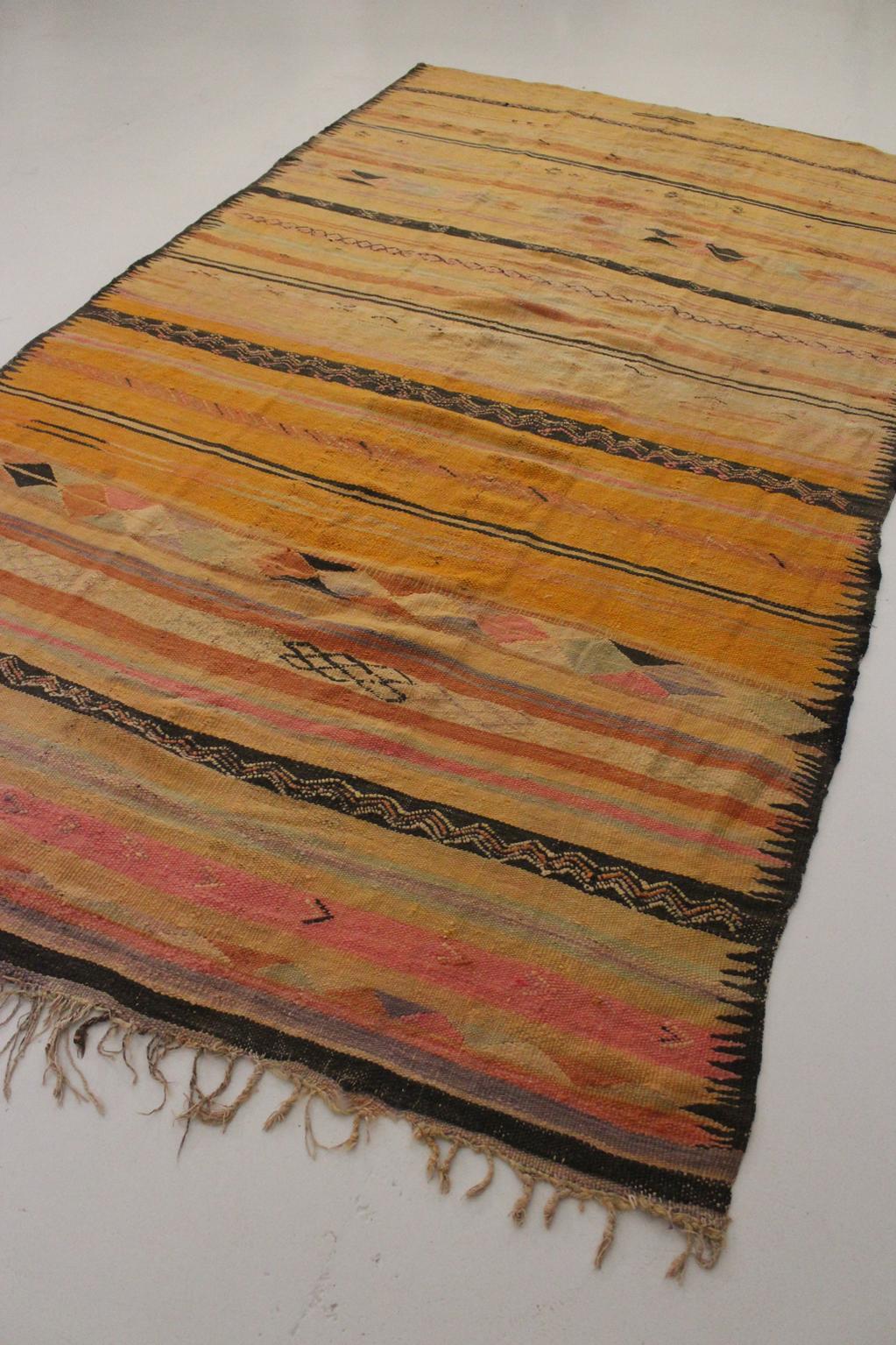 Vintage moroccan blanket/kilim - Orange, yellow, black, pink - Hanbel - 175x310cm / 5.7x10.2feet