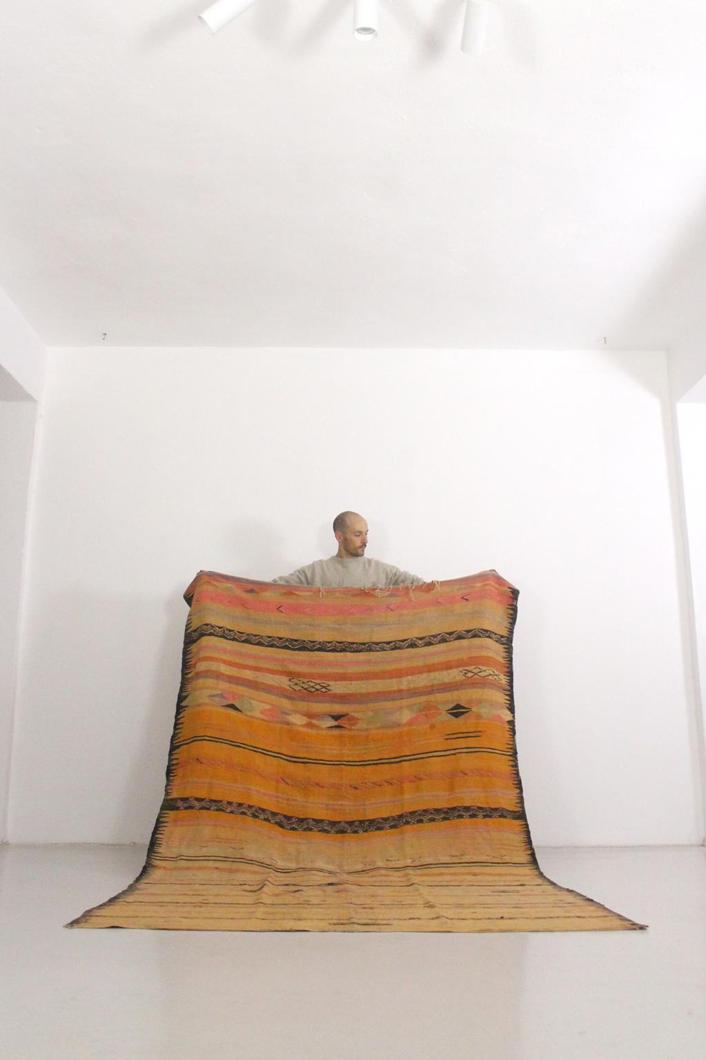 Vintage moroccan blanket/kilim - Orange, yellow, black, pink - Hanbel - 175x310cm / 5.7x10.2feet