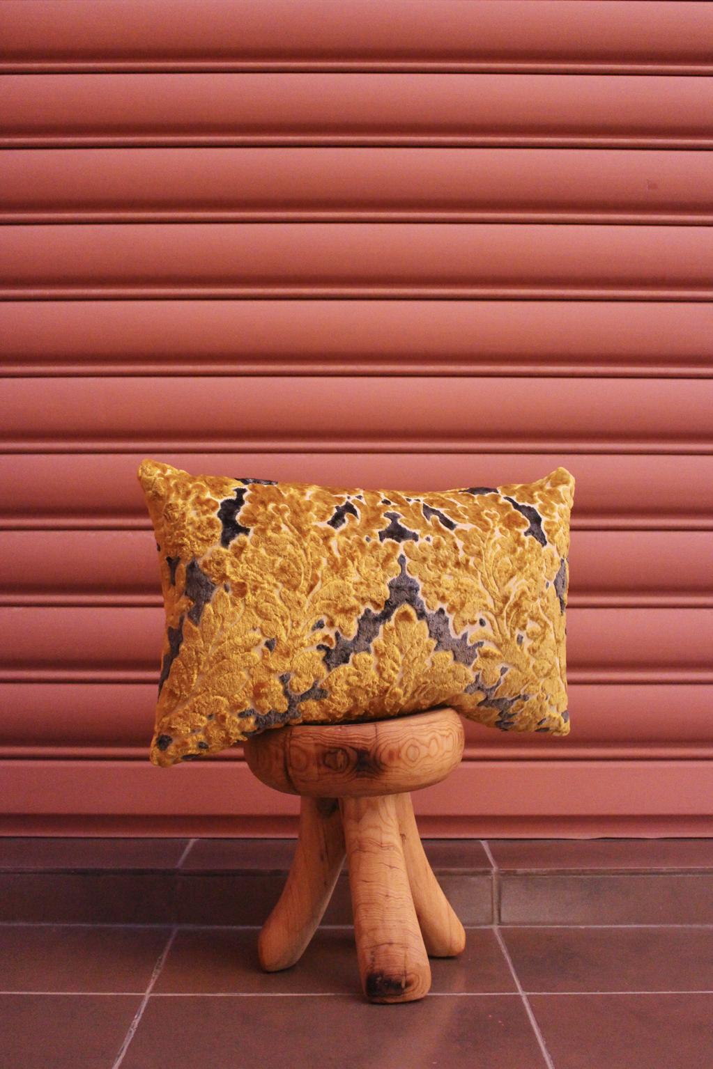 Vintage Mobra pillow (yellow and gray)