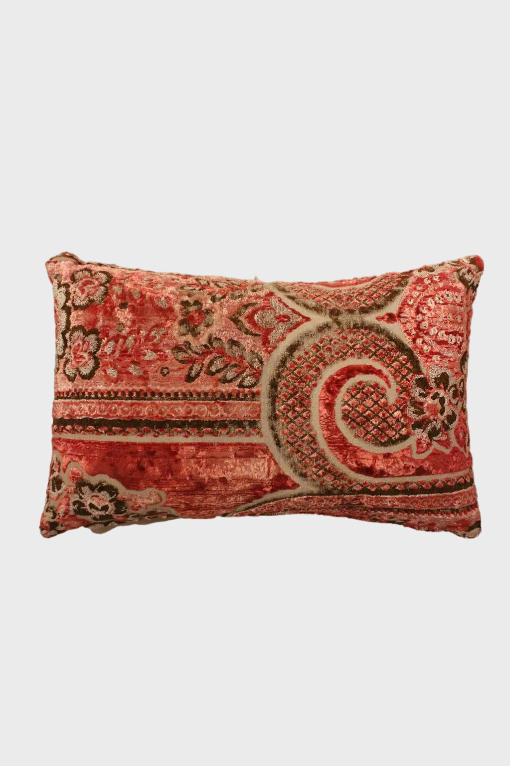 Vintage Mobra pillow (pink)