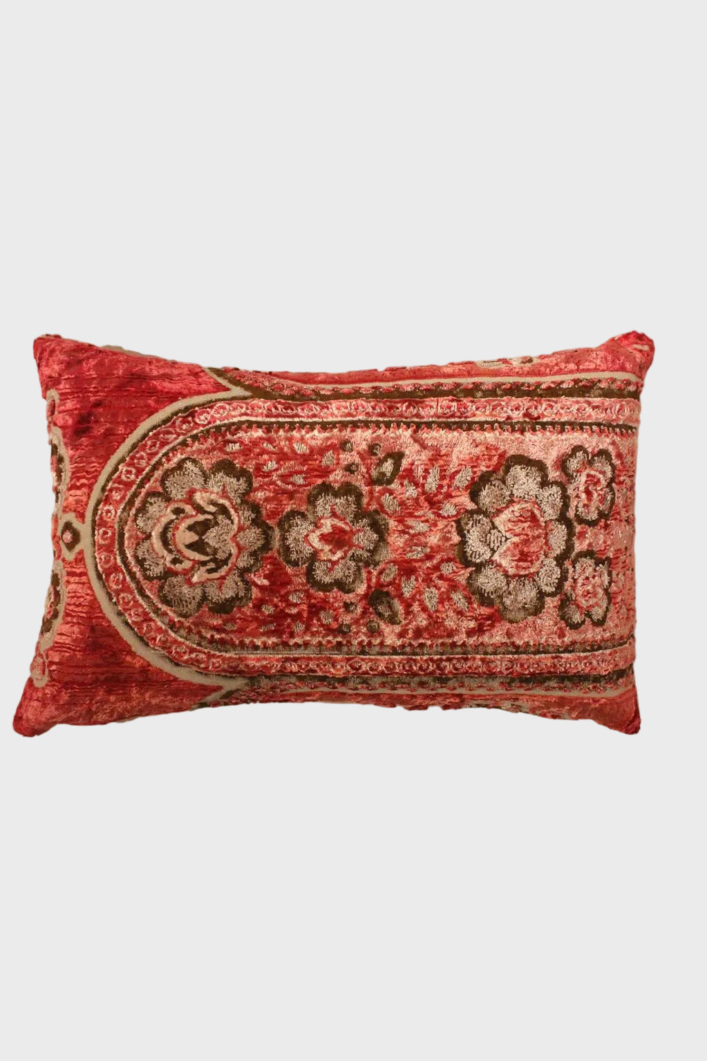 Vintage Mobra pillow (pink)