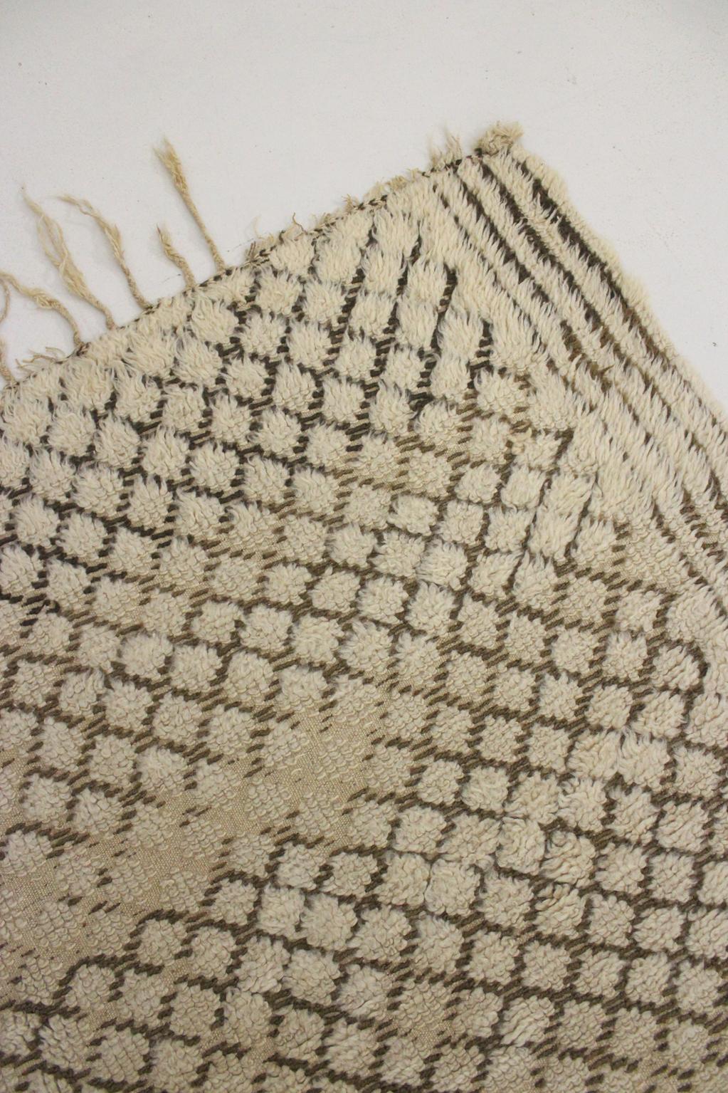 Vintage area moroccan rug - cream, brown - Beni Ourain - 6.1x10.4feet / 188x317cm