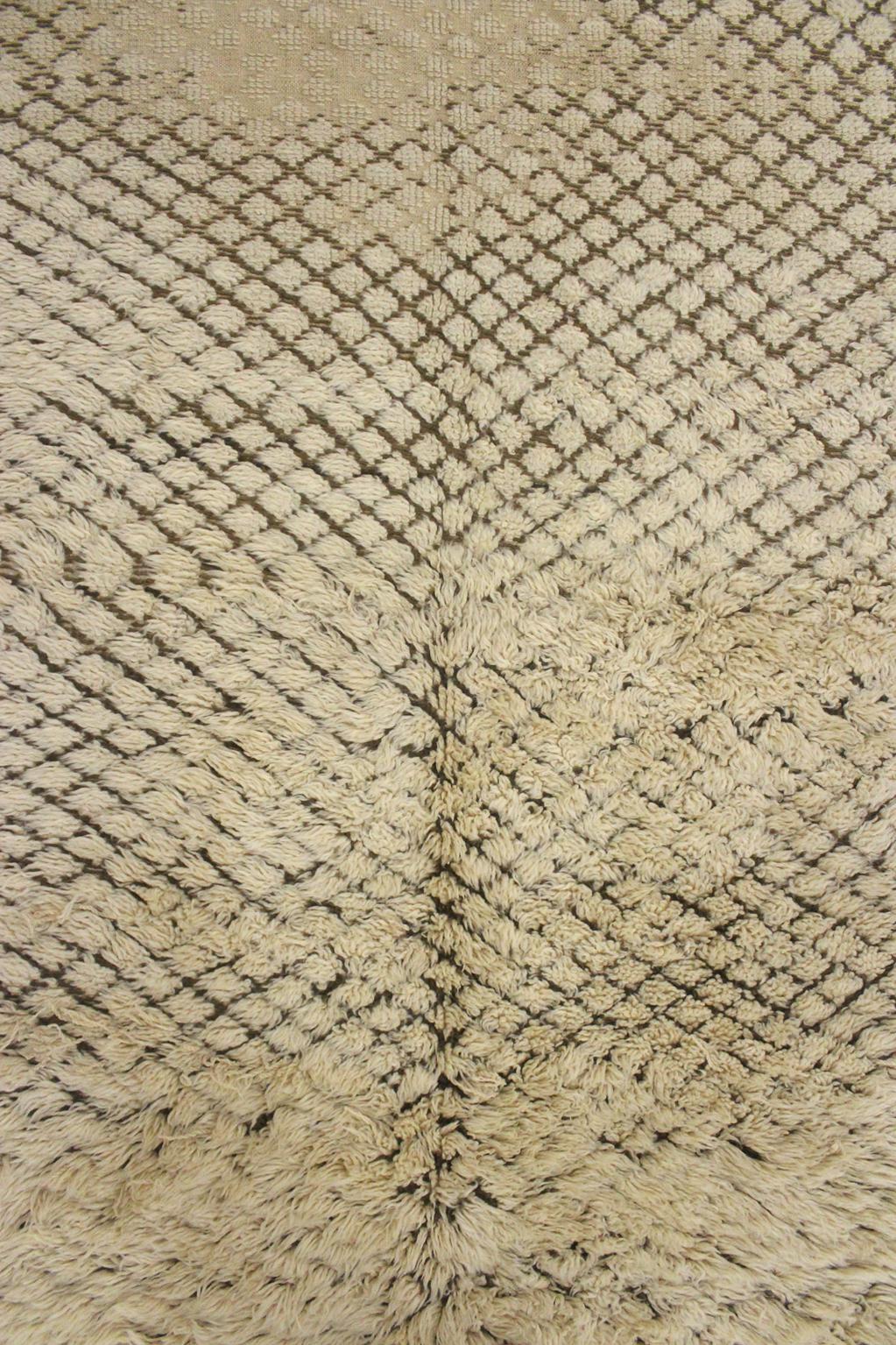 Vintage area moroccan rug - cream, brown - Beni Ourain - 6.1x10.4feet / 188x317cm