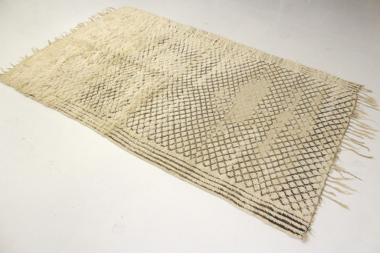 Vintage area moroccan rug - cream, brown - Beni Ourain - 6.1x10.4feet / 188x317cm