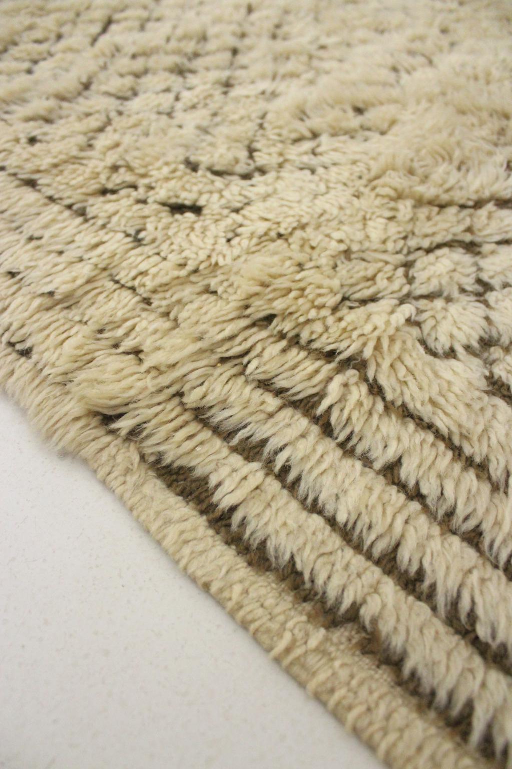 Vintage area moroccan rug - cream, brown - Beni Ourain - 6.1x10.4feet / 188x317cm