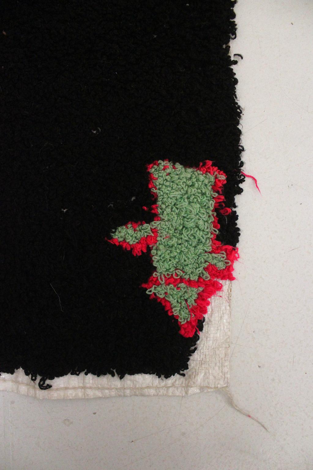 Vintage moroccan textile/wall hanging/carpet - Zindekh - 1.8x2.9feet / 54x89cm