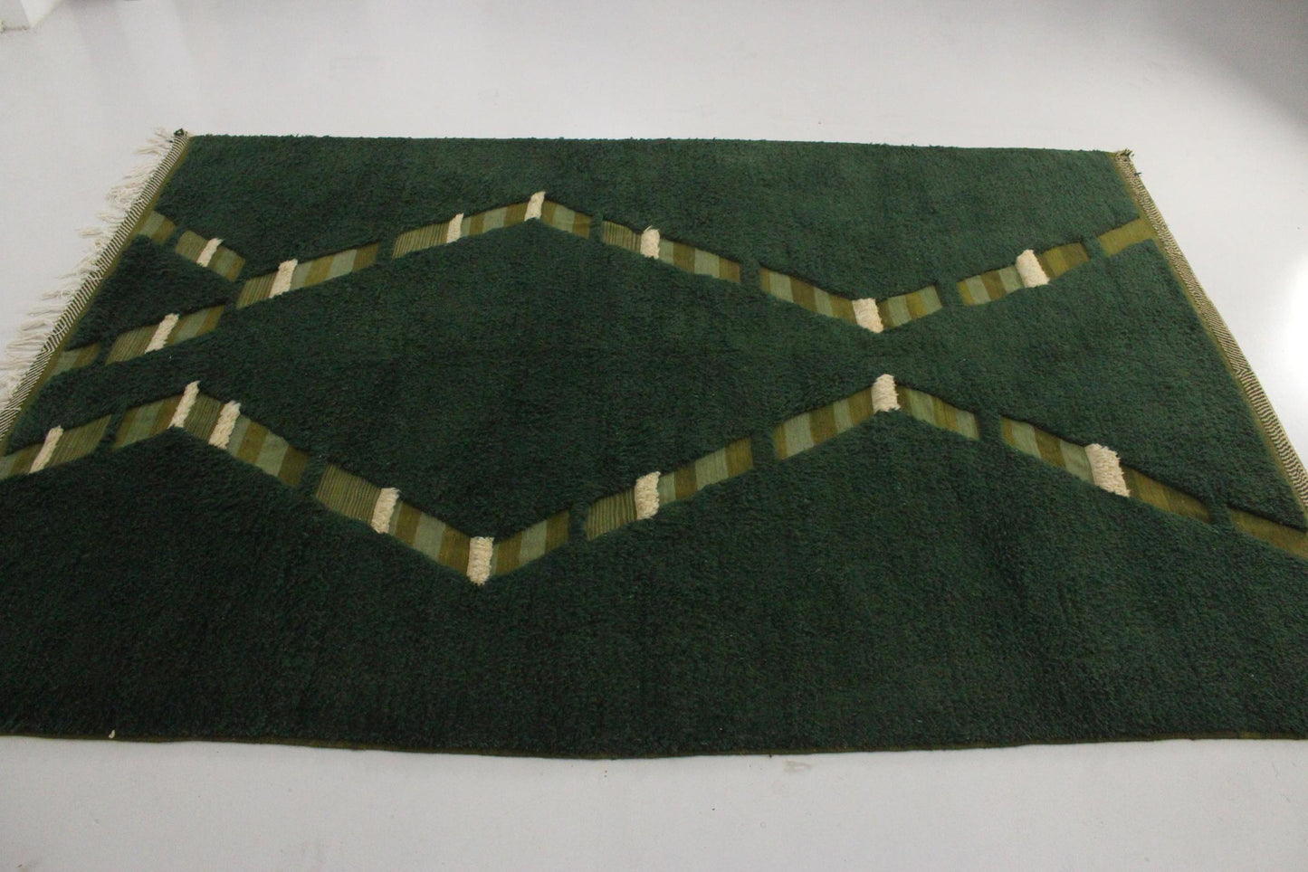 Contemporary area moroccan rug - dark green - Taznakht - 7.2x10.8feet / 220x330cm