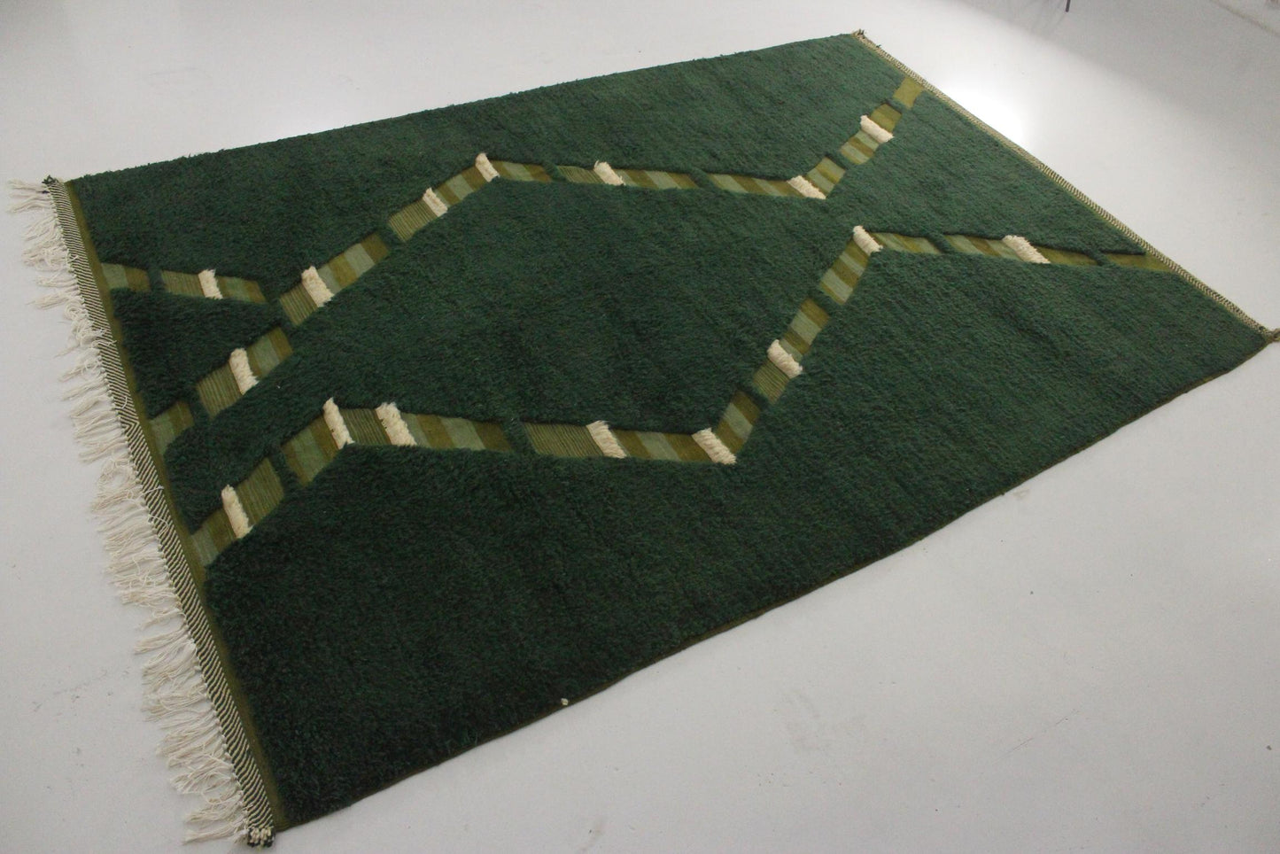 Contemporary area moroccan rug - dark green - Taznakht - 7.2x10.8feet / 220x330cm