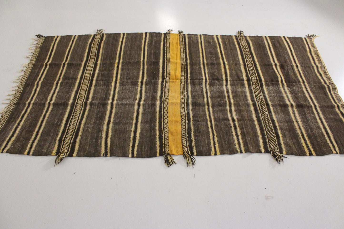 Vintage moroccan rug - dark brown, beige, yellow - Zanafi - 4.9x9feet / 150x275cm