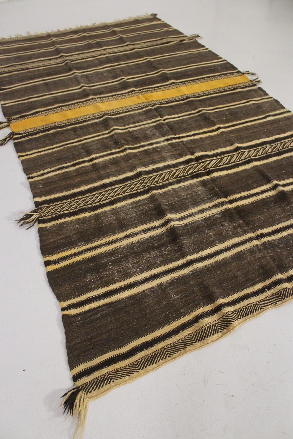 Vintage moroccan rug - dark brown, beige, yellow - Zanafi - 4.9x9feet / 150x275cm