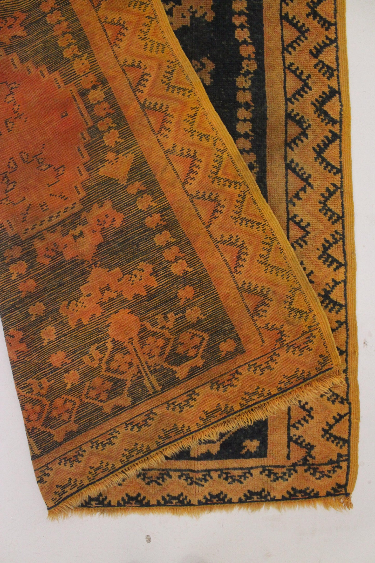 Vintage traditional moroccan rug - blue, orangey - Taznakht - 4.6x8.8feet / 140x270cm