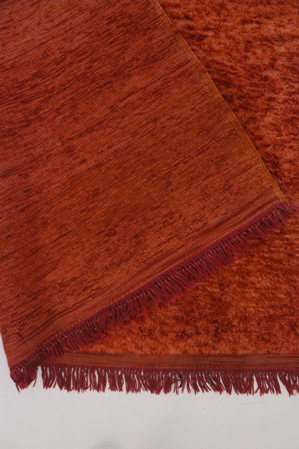 Vintage area moroccan rug - orange - 4.9x6.9feet / 150x210cm