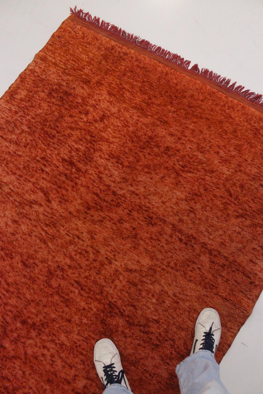 Vintage area moroccan rug - orange - 4.9x6.9feet / 150x210cm