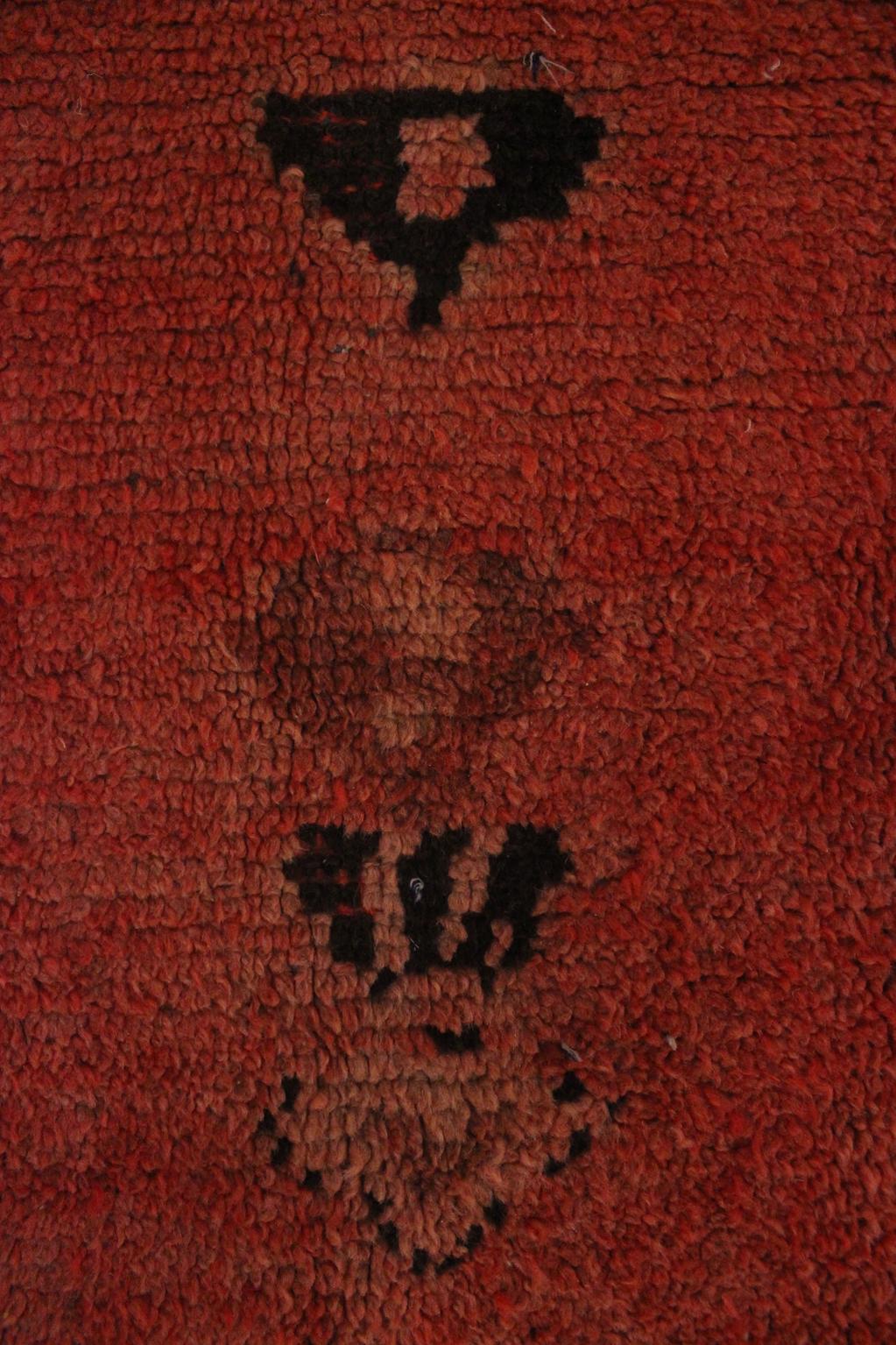 Vintage area moroccan rug - soft red - Rehamna - 5.1x12.3feet / 157x375cm