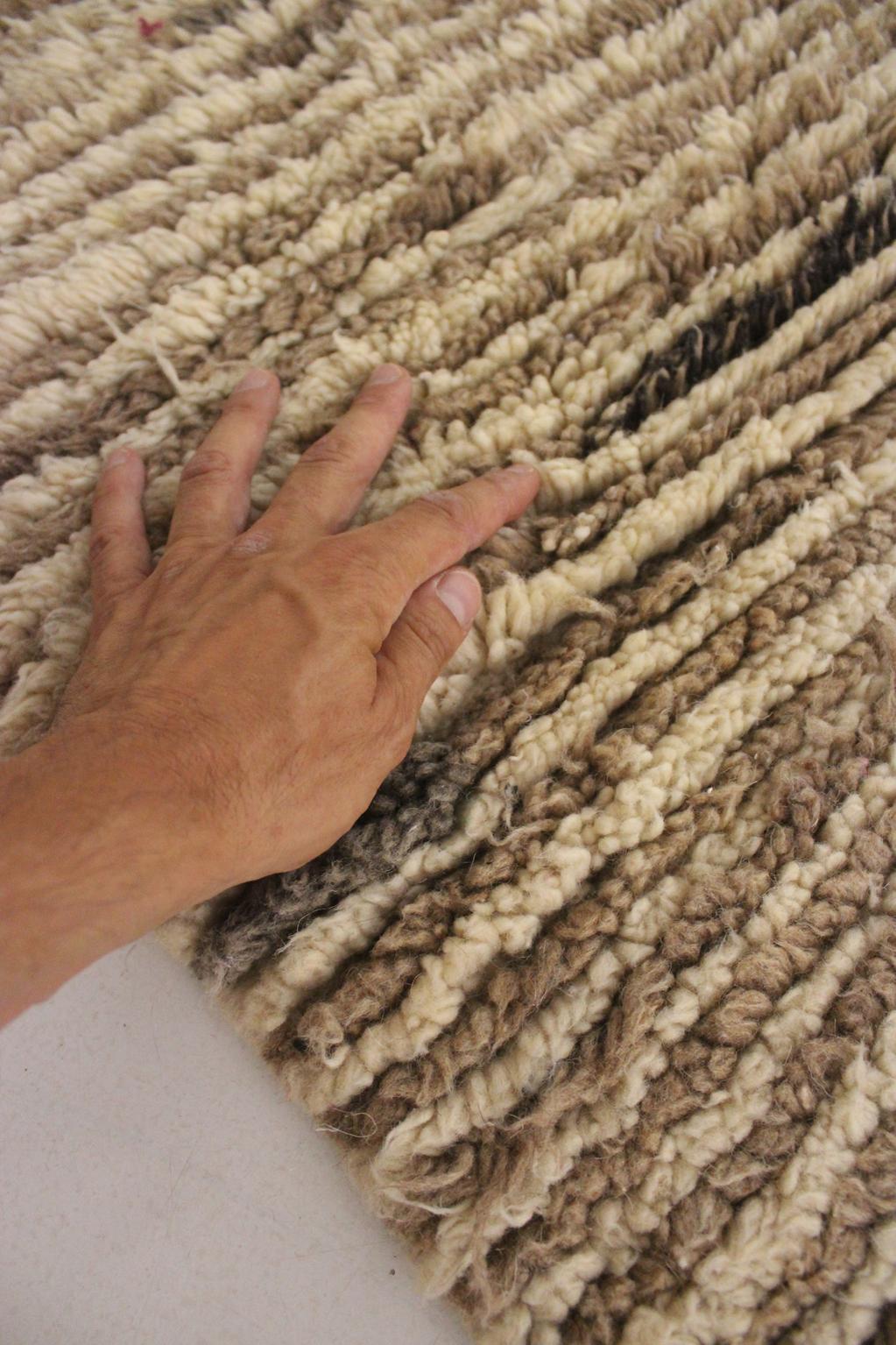Vintage moroccan rug - Ourika - 4x5.7feet / 123x174cm