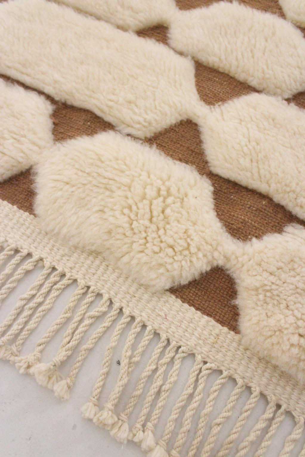 Contemporary accent moroccan rug - Mrirt - 3.1x4.1feet / 96x125cm