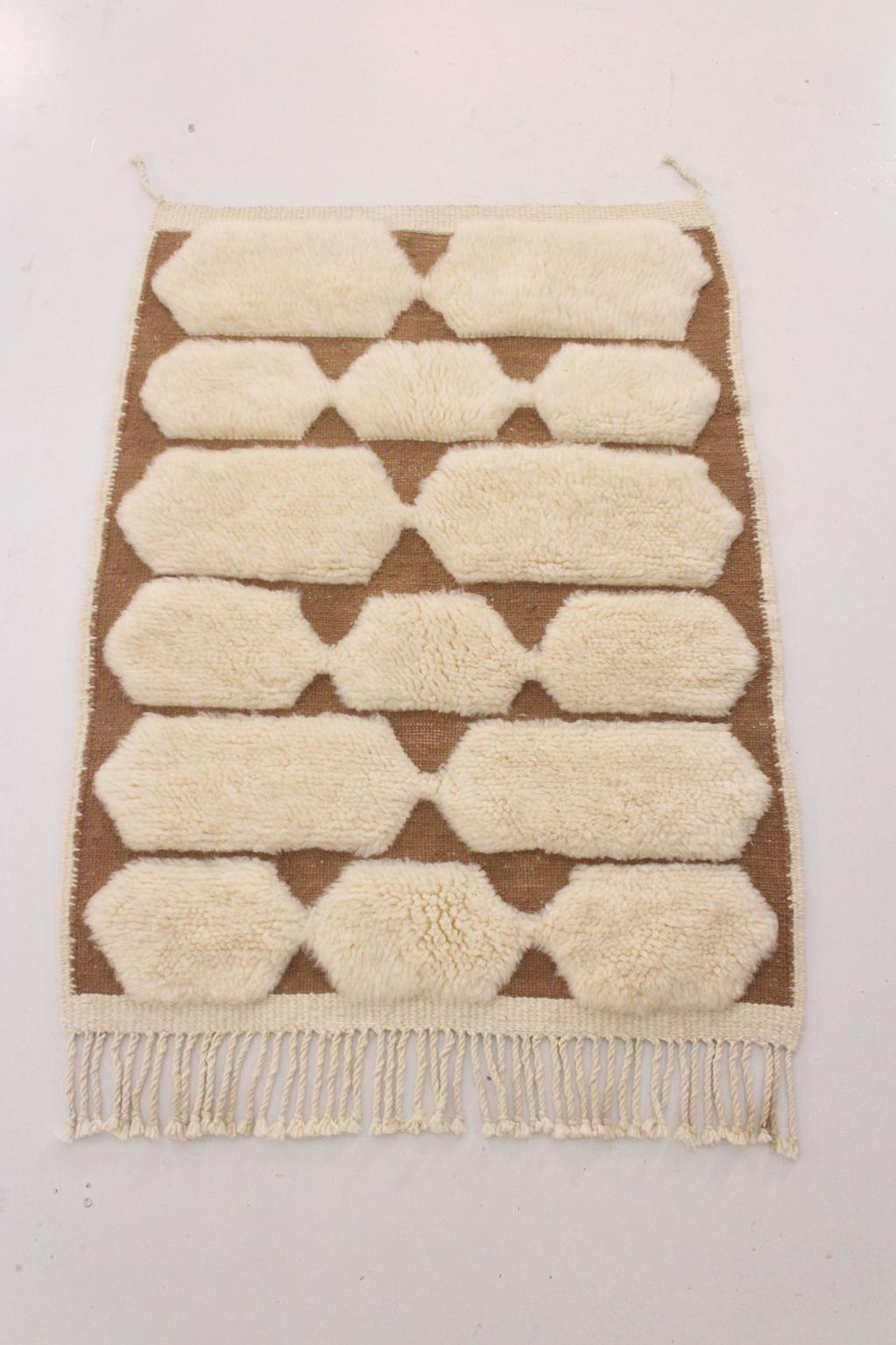 Contemporary accent moroccan rug - Mrirt - 3.1x4.1feet / 96x125cm