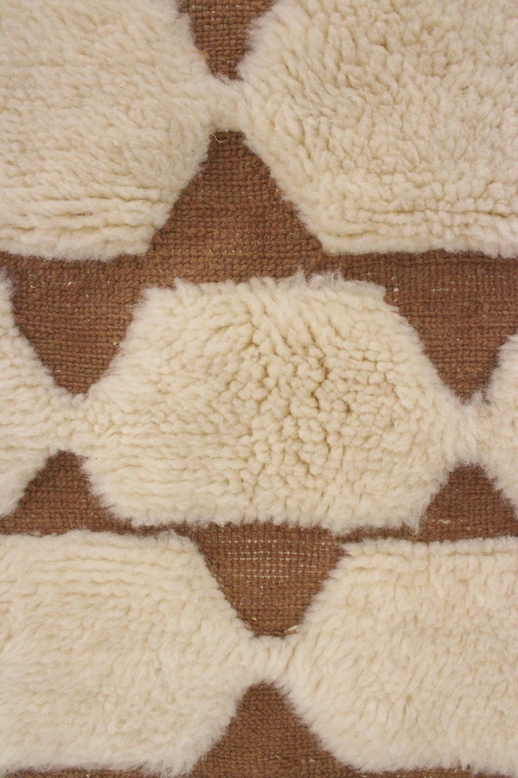 Contemporary accent moroccan rug - Mrirt - 3.1x4.1feet / 96x125cm