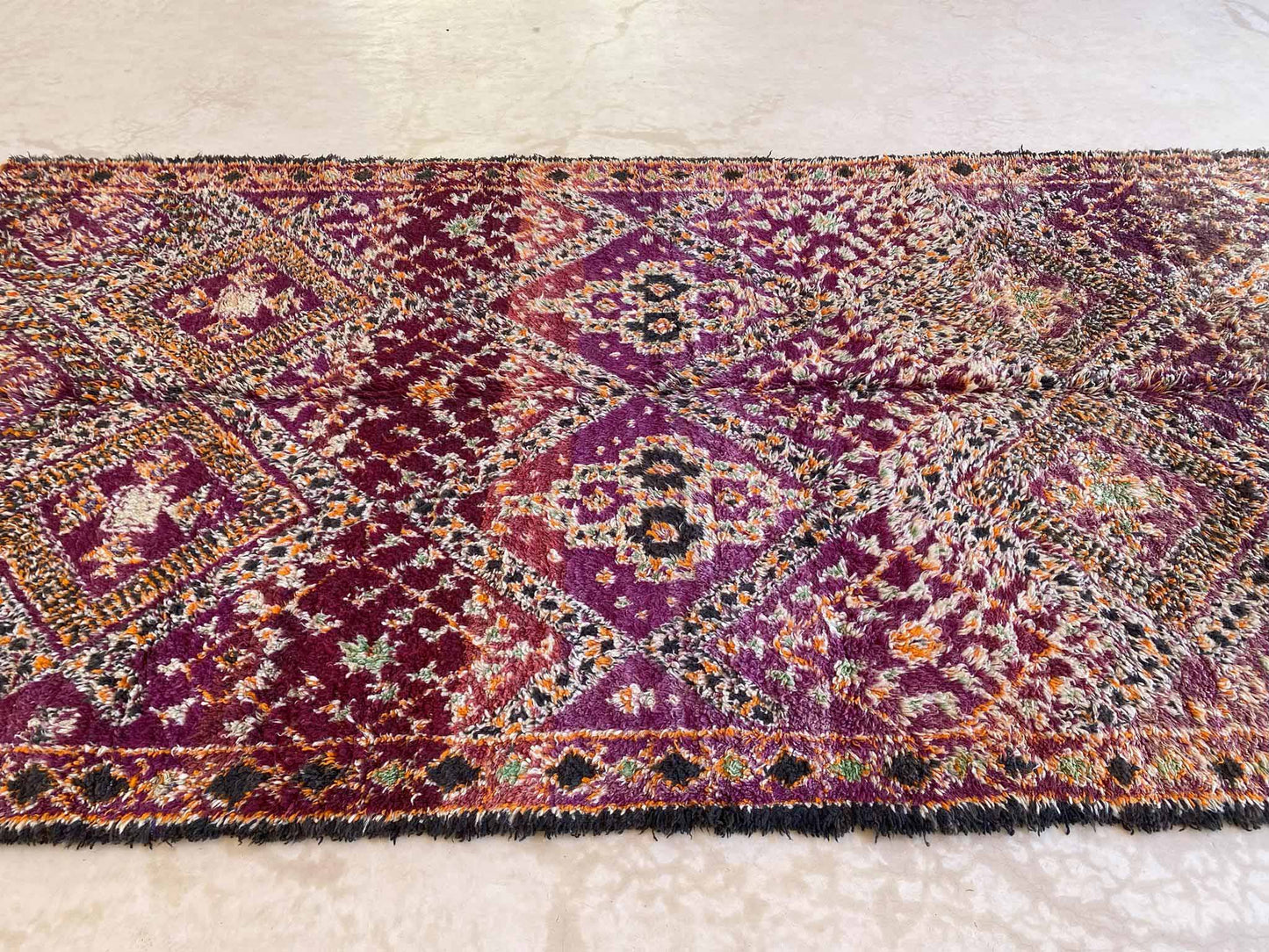 Vintage area moroccan rug - purple - Beni Mguild - 6.9x13feet / 210x398cm