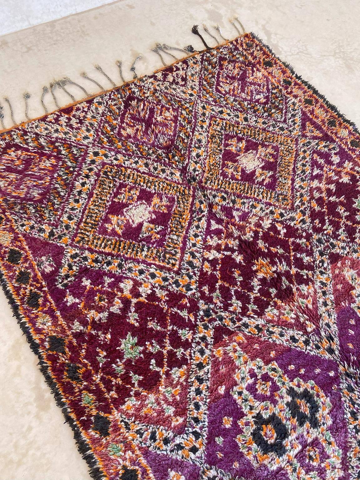 Vintage area moroccan rug - purple - Beni Mguild - 6.9x13feet / 210x398cm