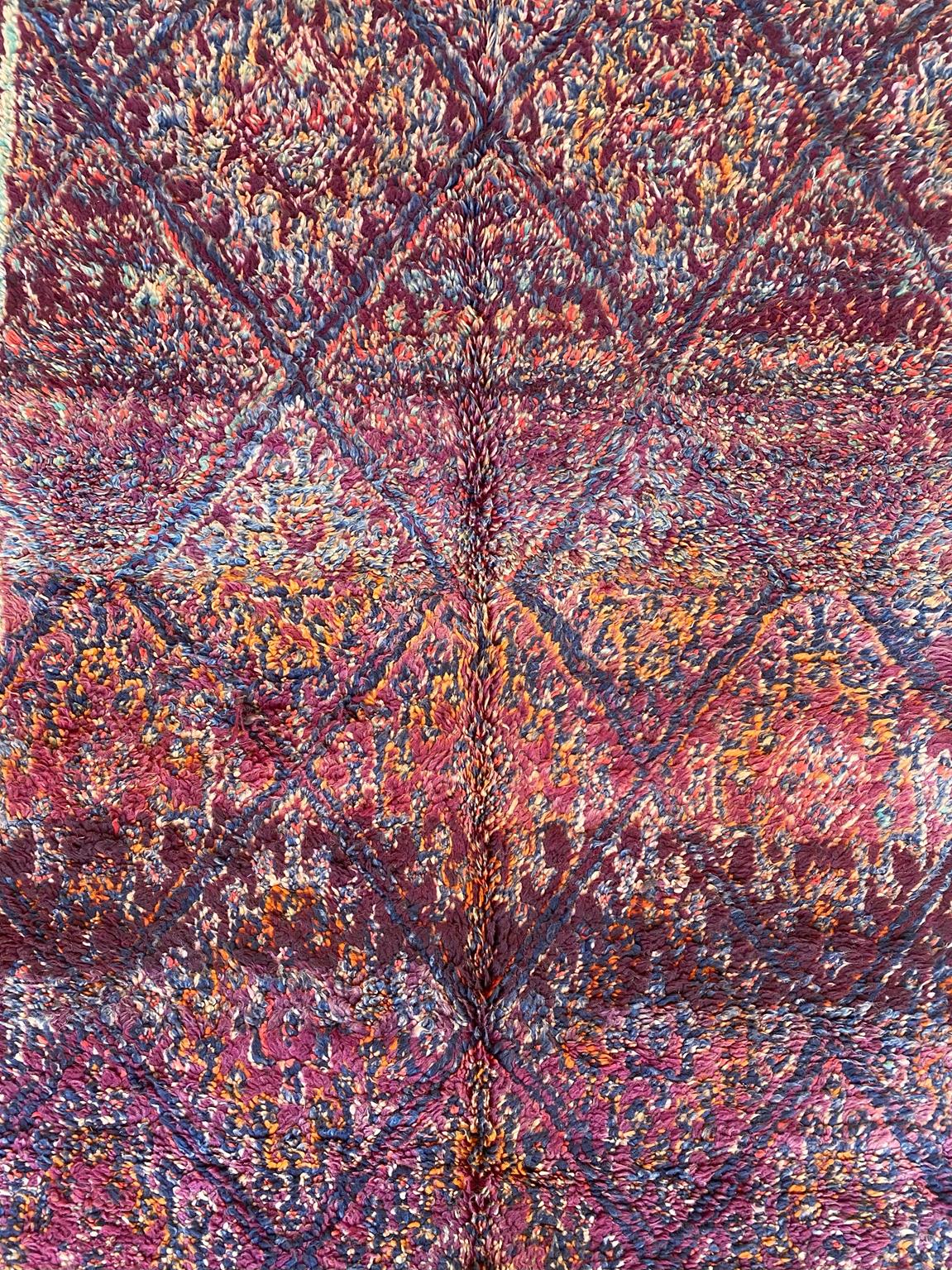 Vintage area moroccan rug - purple - Beni Mguild - 5.8x10.4feet / 176x317cm