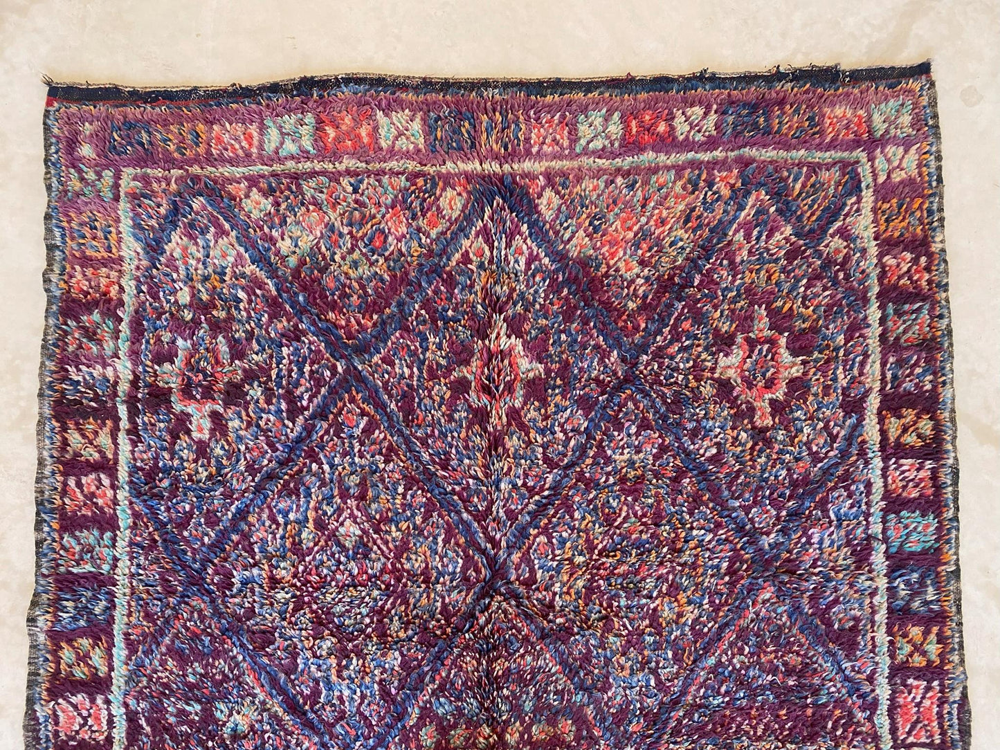 Vintage area moroccan rug - purple - Beni Mguild - 5.8x10.4feet / 176x317cm