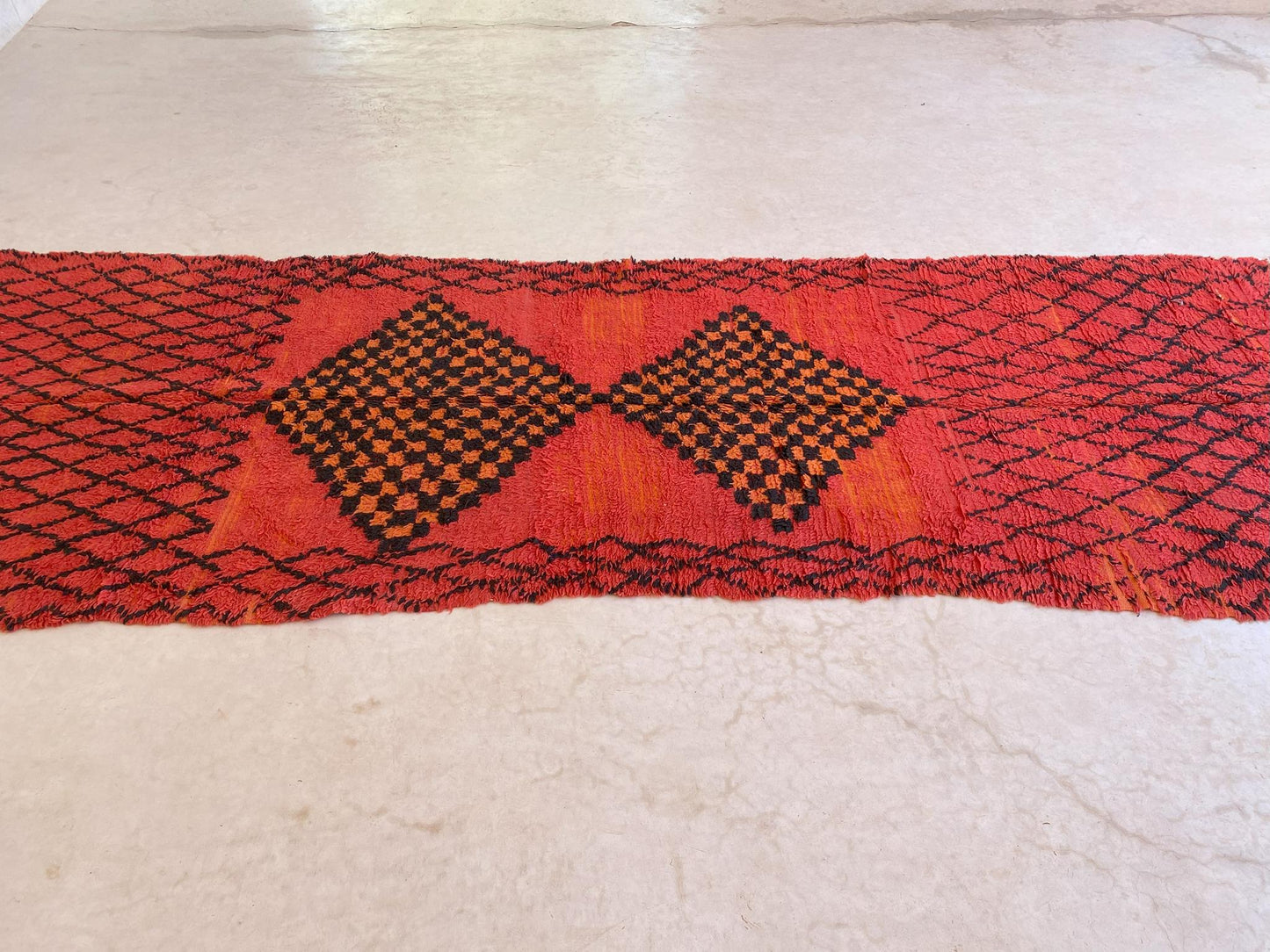 Vintage moroccan runner rug - orange - Boujad - 4.1x12.8feet / 127x390cm