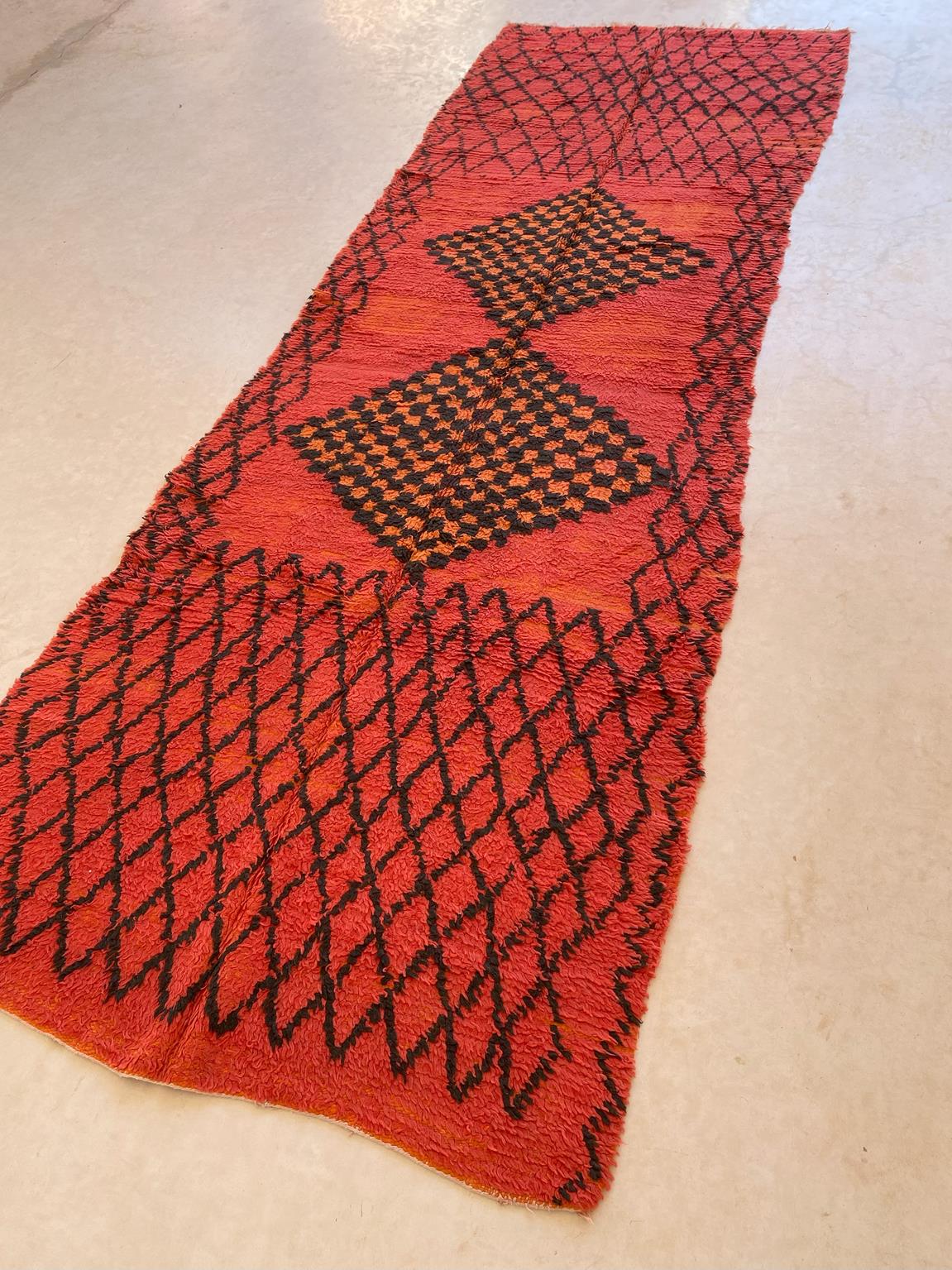 Vintage moroccan runner rug - orange - Boujad - 4.1x12.8feet / 127x390cm