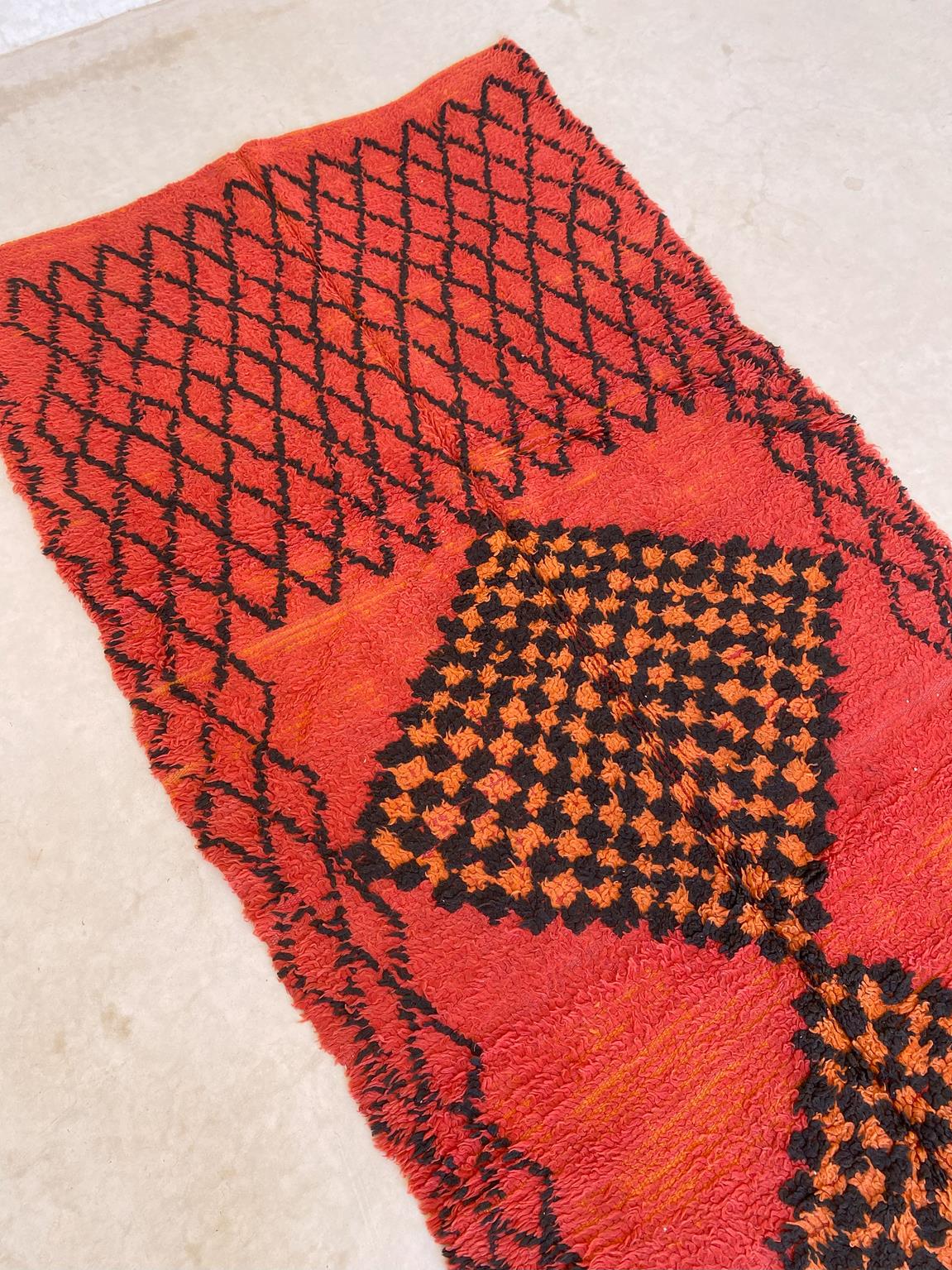 Vintage moroccan runner rug - orange - Boujad - 4.1x12.8feet / 127x390cm