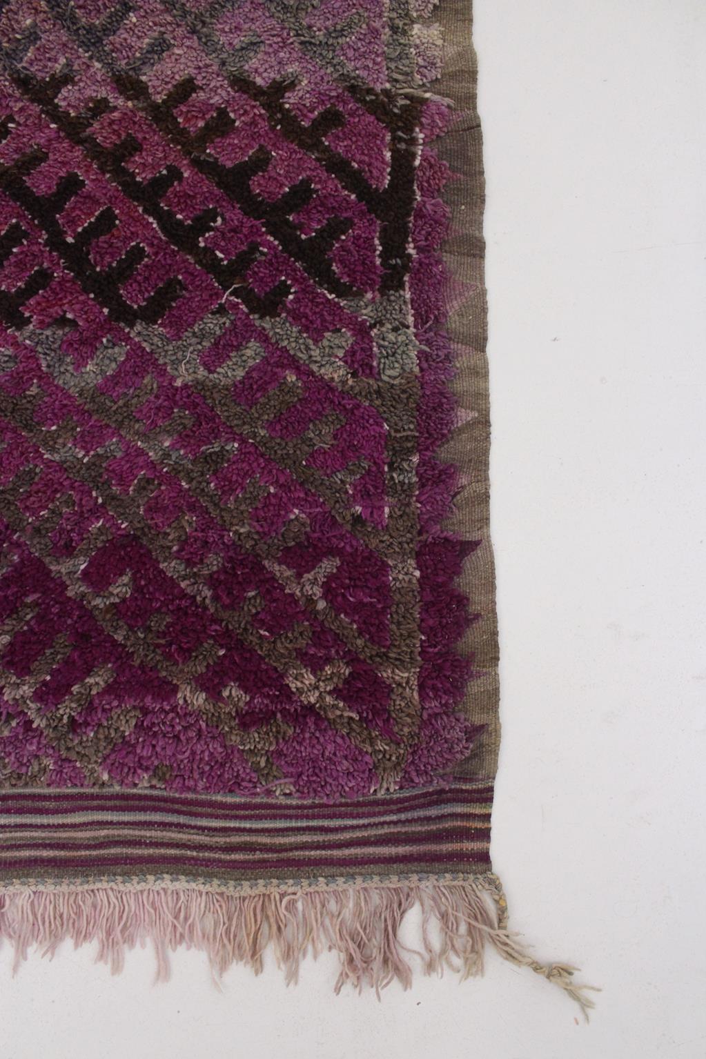 Vintage area moroccan rug - purple - Talsint - 6.5x14.5feet / 200x442cm