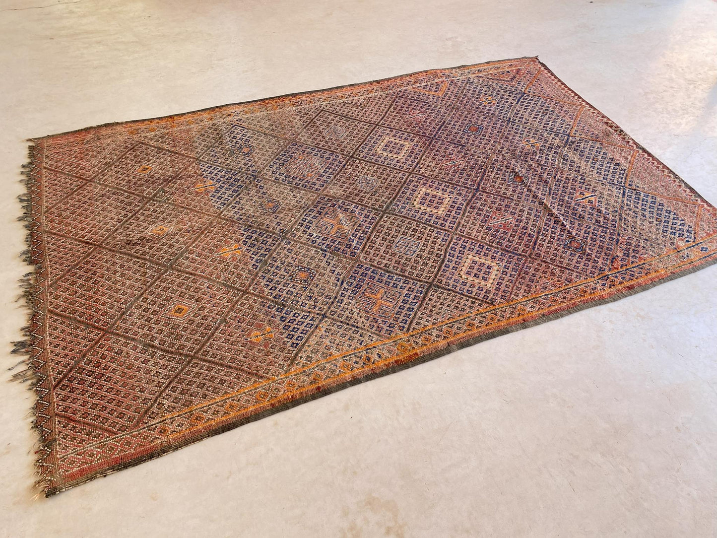 Vintage area moroccan rug - cream, orange, blue - Beni Mguild - 6.1x9.8feet / 186x298cm