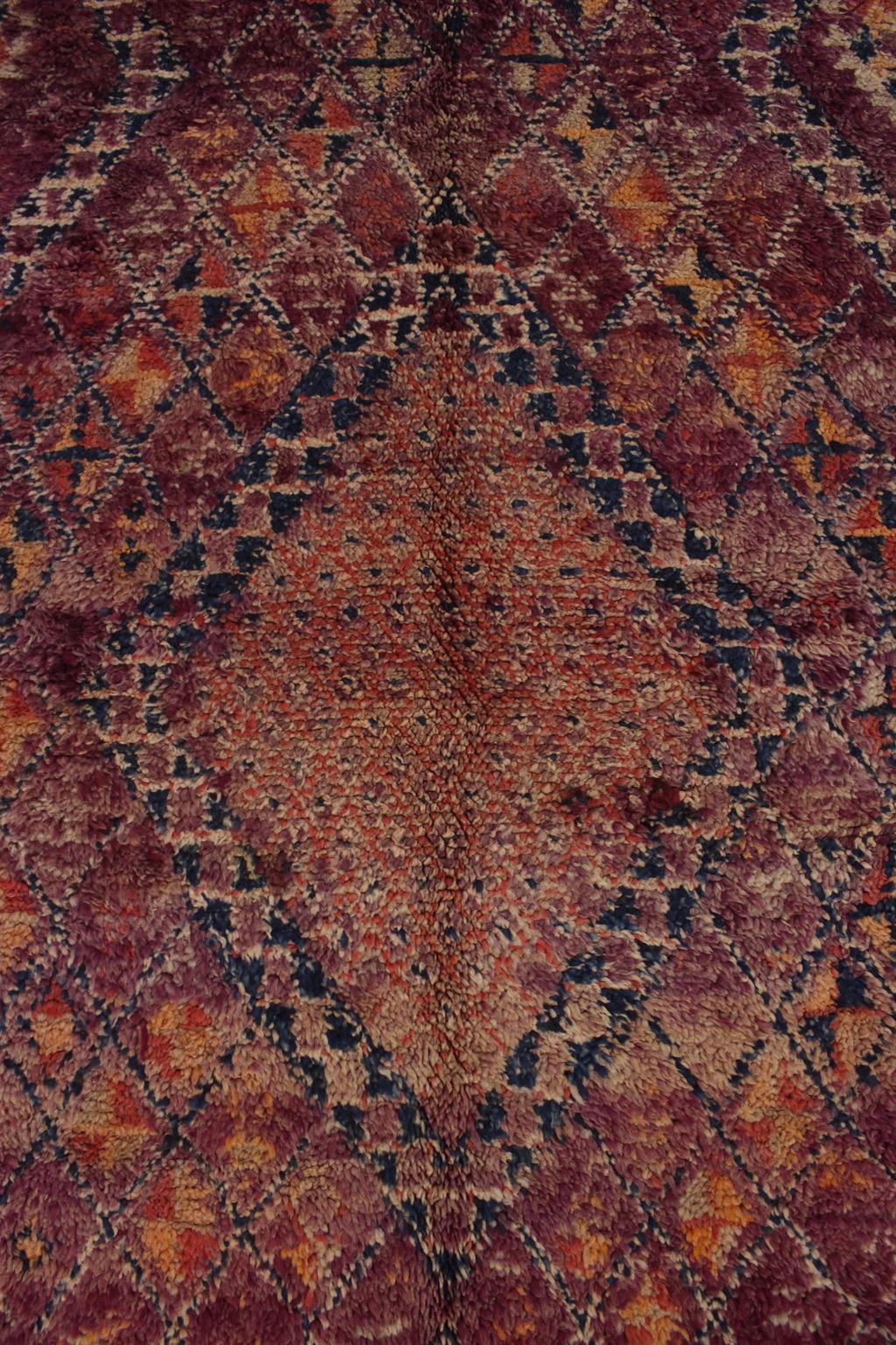 Vintage area moroccan rug - purple - Beni Mguild - 6.1x12feet / 187x368cm