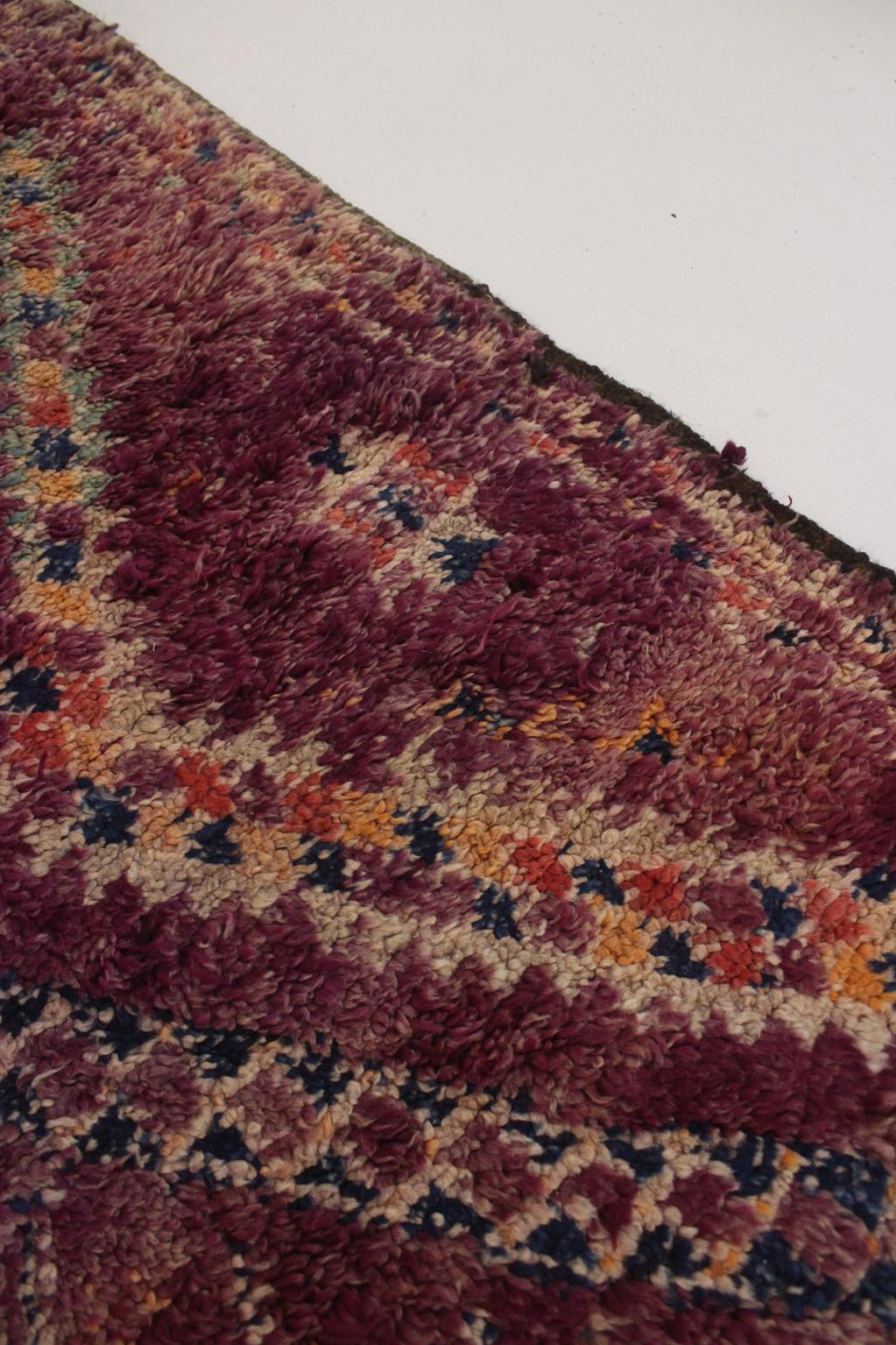 Vintage area moroccan rug - purple - Beni Mguild - 6.1x12feet / 187x368cm