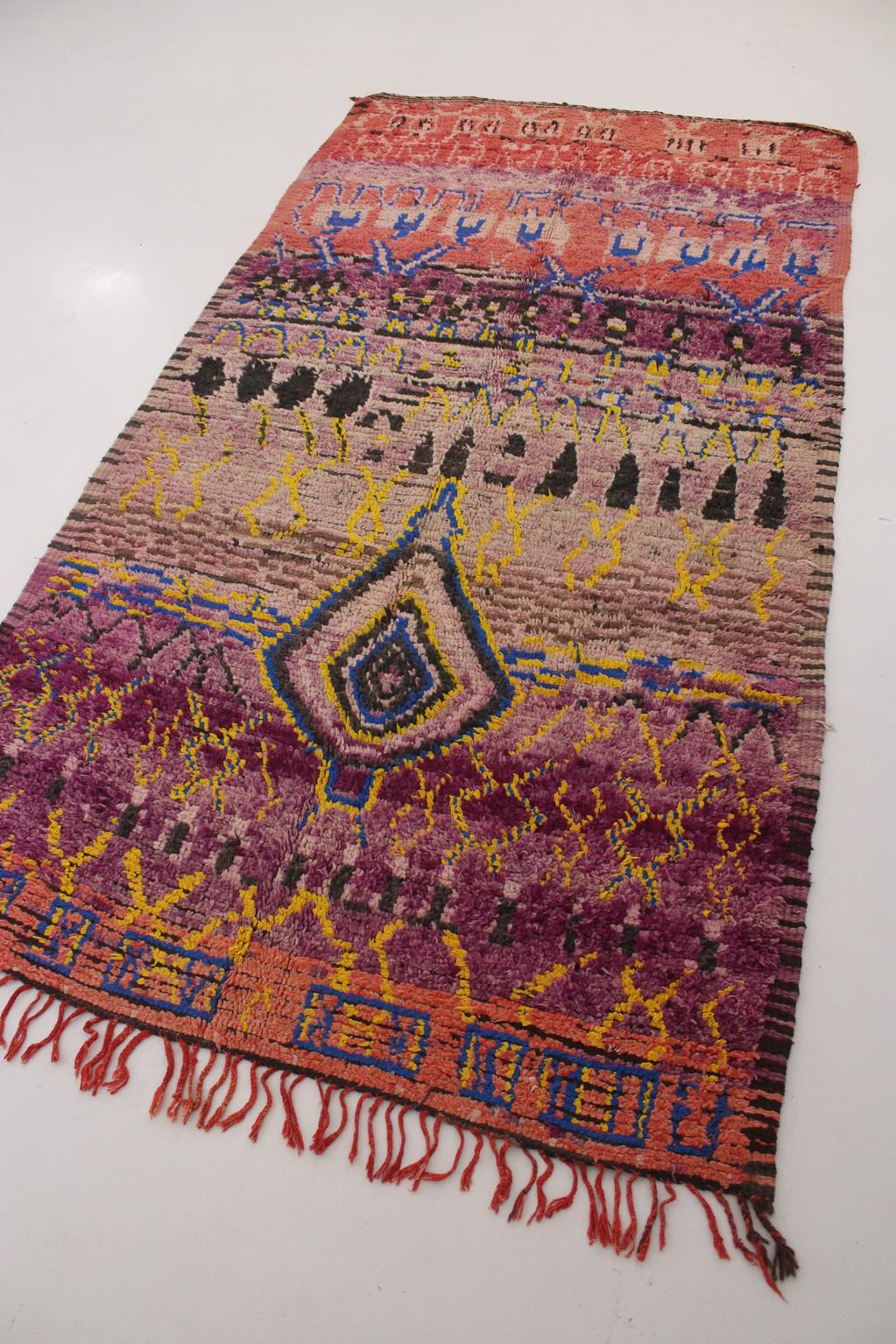 Vintage area moroccan rug - purple, red - Boujad - 5.9x11feet / 180x338cm