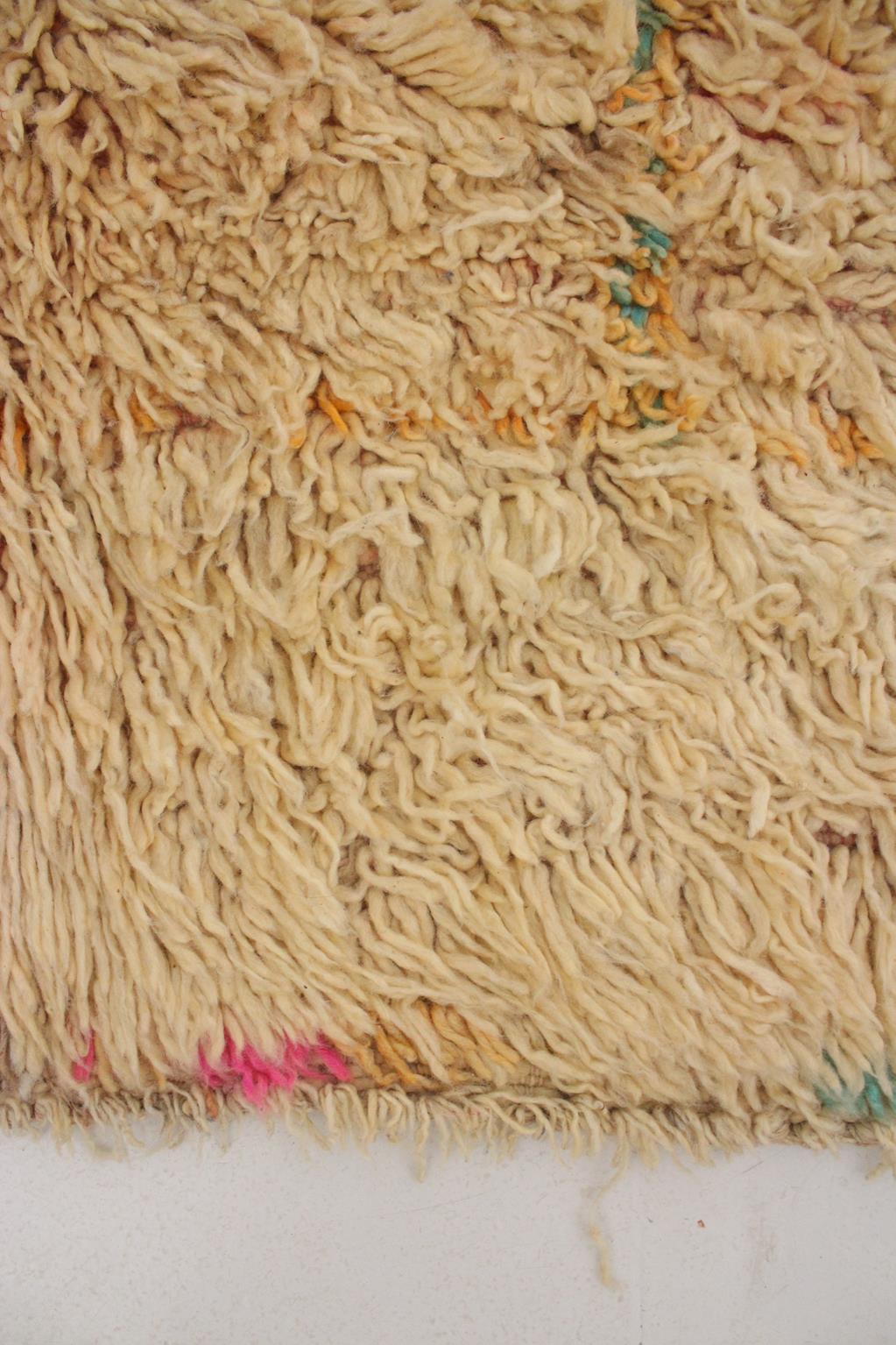 Vintage area moroccan rug - peach - Boujad - 5.9x7.8feet / 180x240cm