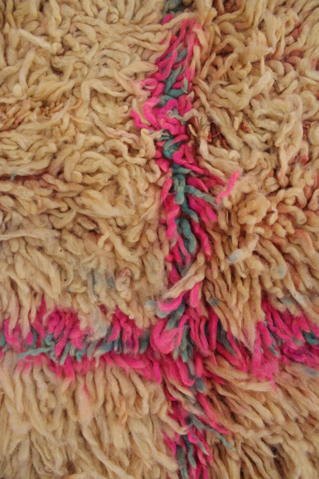 Vintage area moroccan rug - peach - Boujad - 5.9x7.8feet / 180x240cm