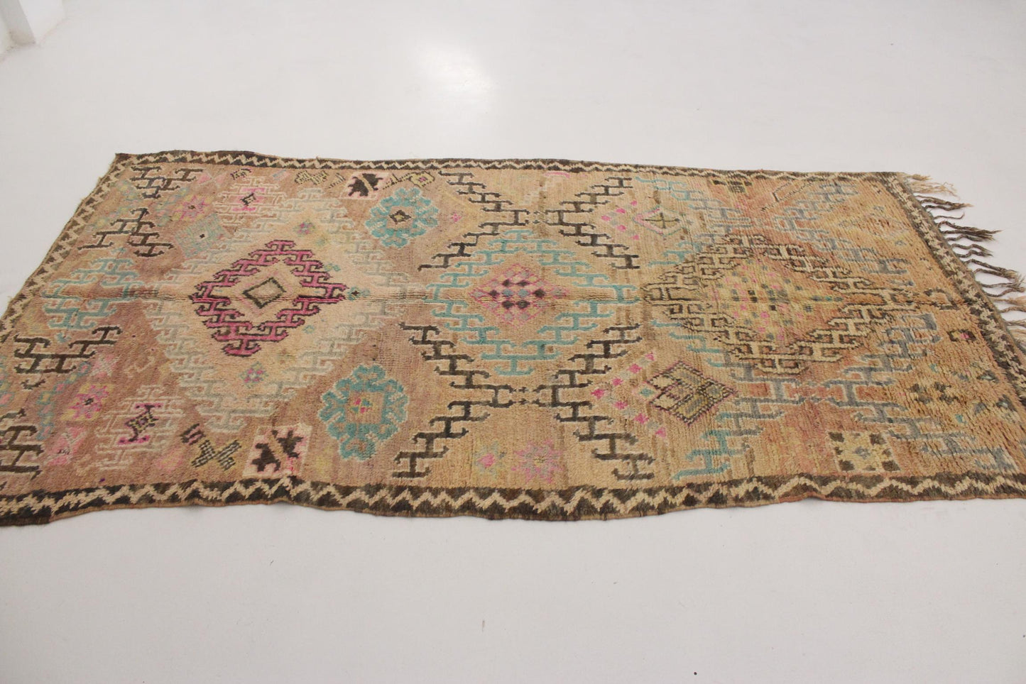 Vintage area moroccan rug - peach, turquoise - Boujad - 4.7-5.5x9.8feet / 145-169x301cm