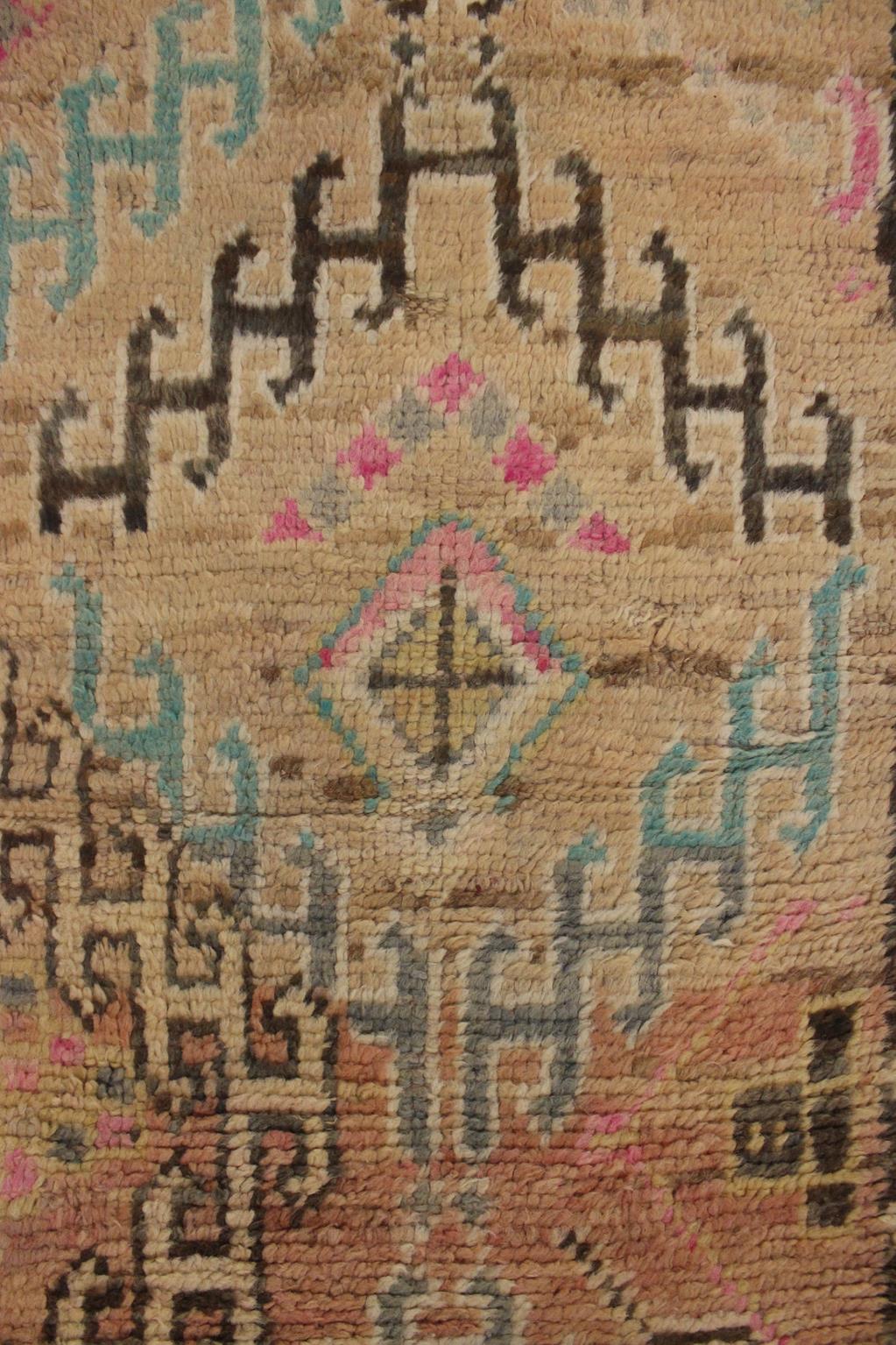 Vintage area moroccan rug - peach, turquoise - Boujad - 4.7-5.5x9.8feet / 145-169x301cm