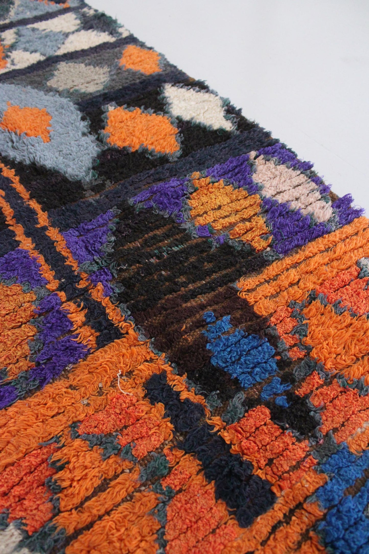 Vintage moroccan runner rug - green, blue, orange - Boucherouite - 2.4x8.7feet / 75x265cm